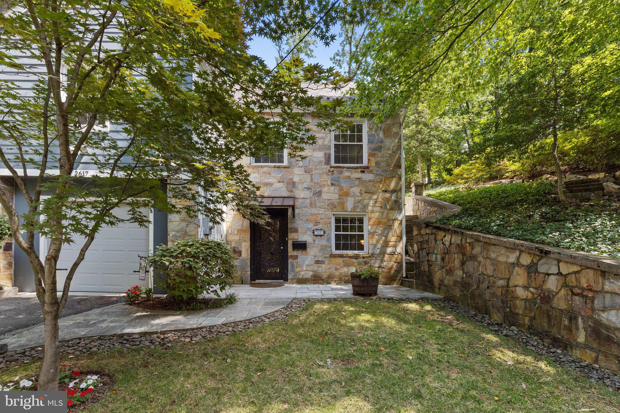 2617 S ARLINGTON RIDGE ROAD