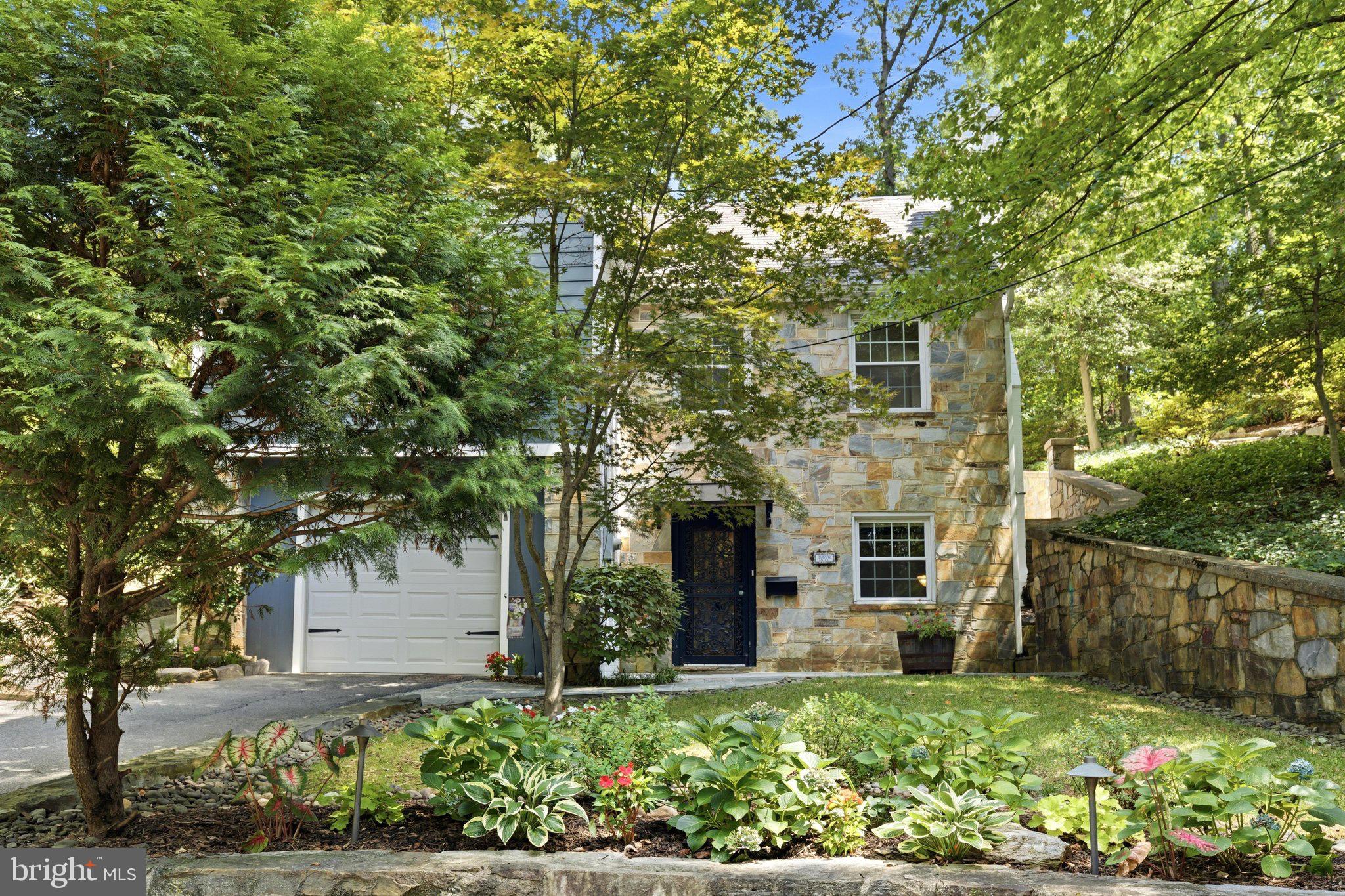 2617 S ARLINGTON RIDGE ROAD
