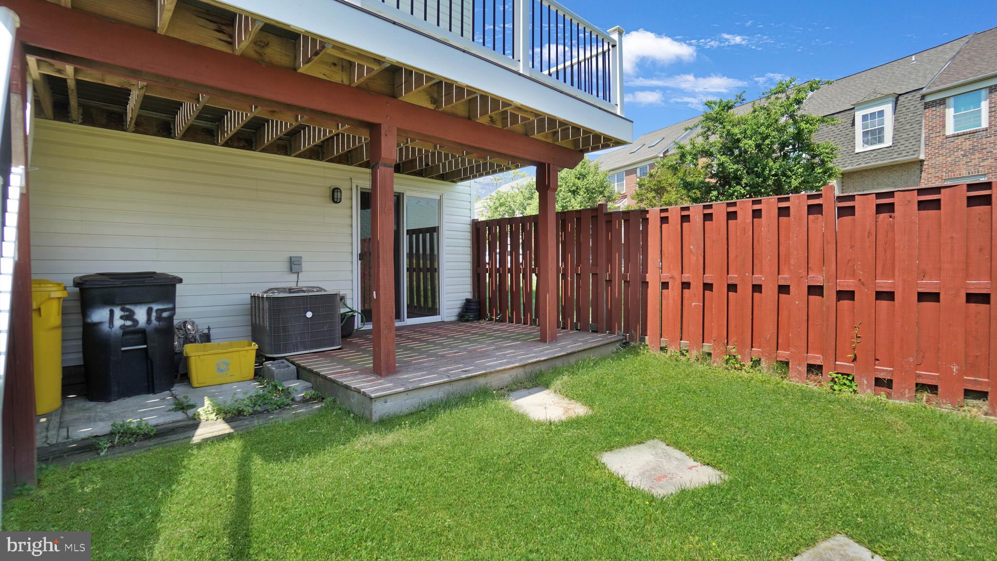 STONEY BEACH - Residential Lease