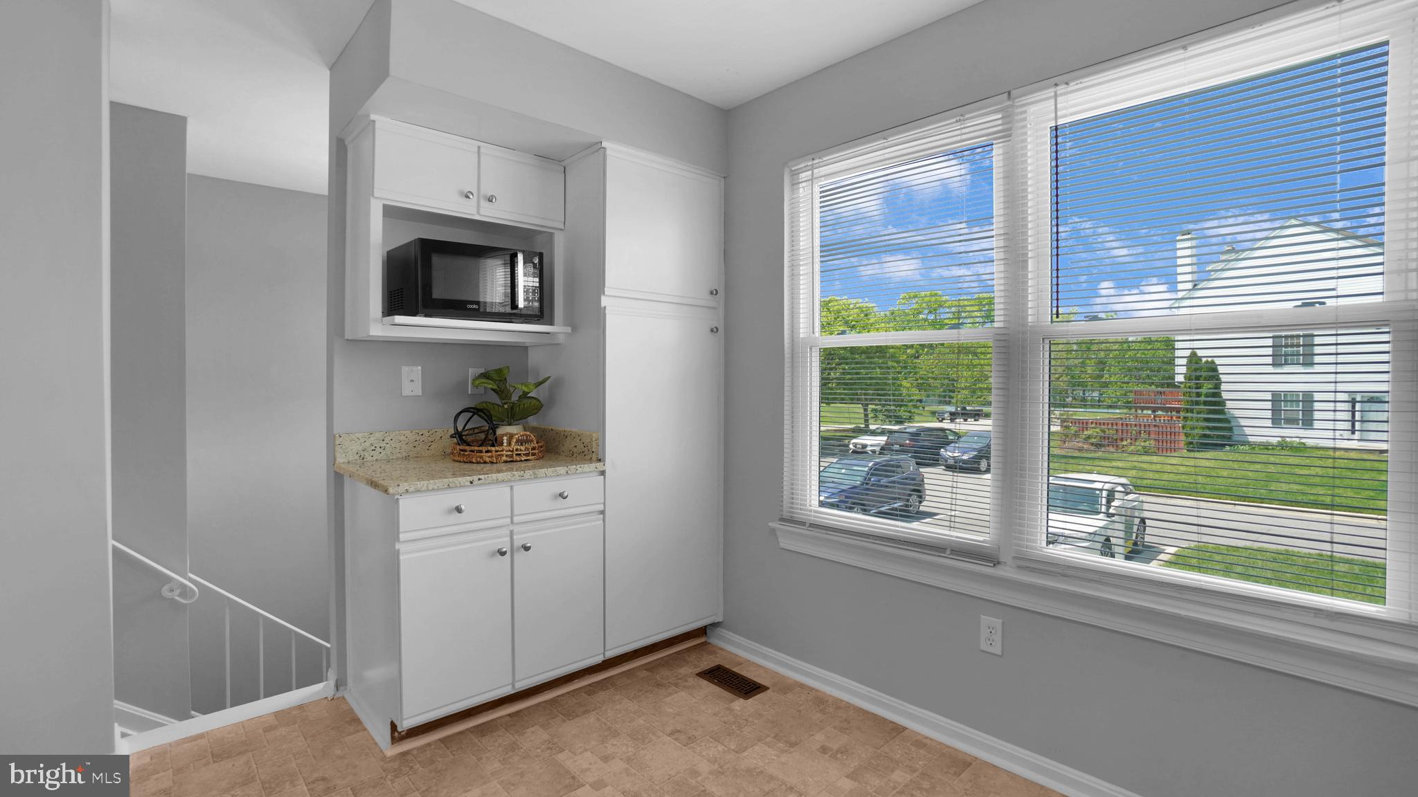 STONEY BEACH - Residential Lease