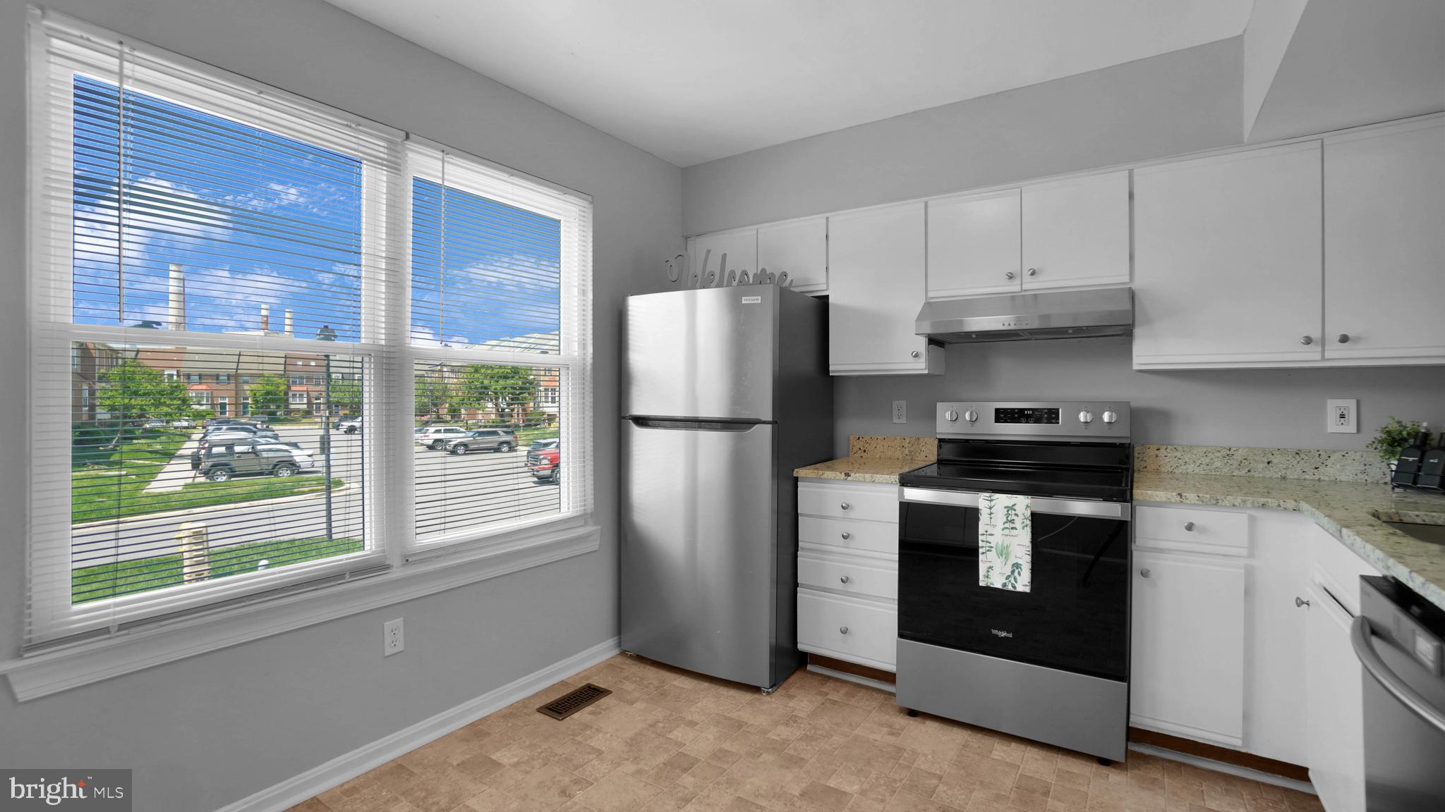 STONEY BEACH - Residential Lease
