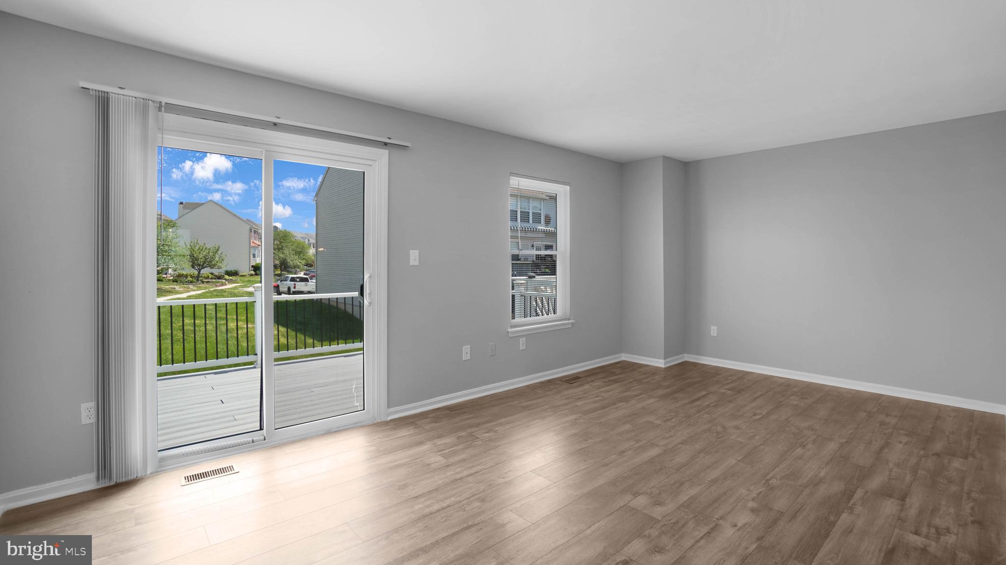 STONEY BEACH - Residential Lease