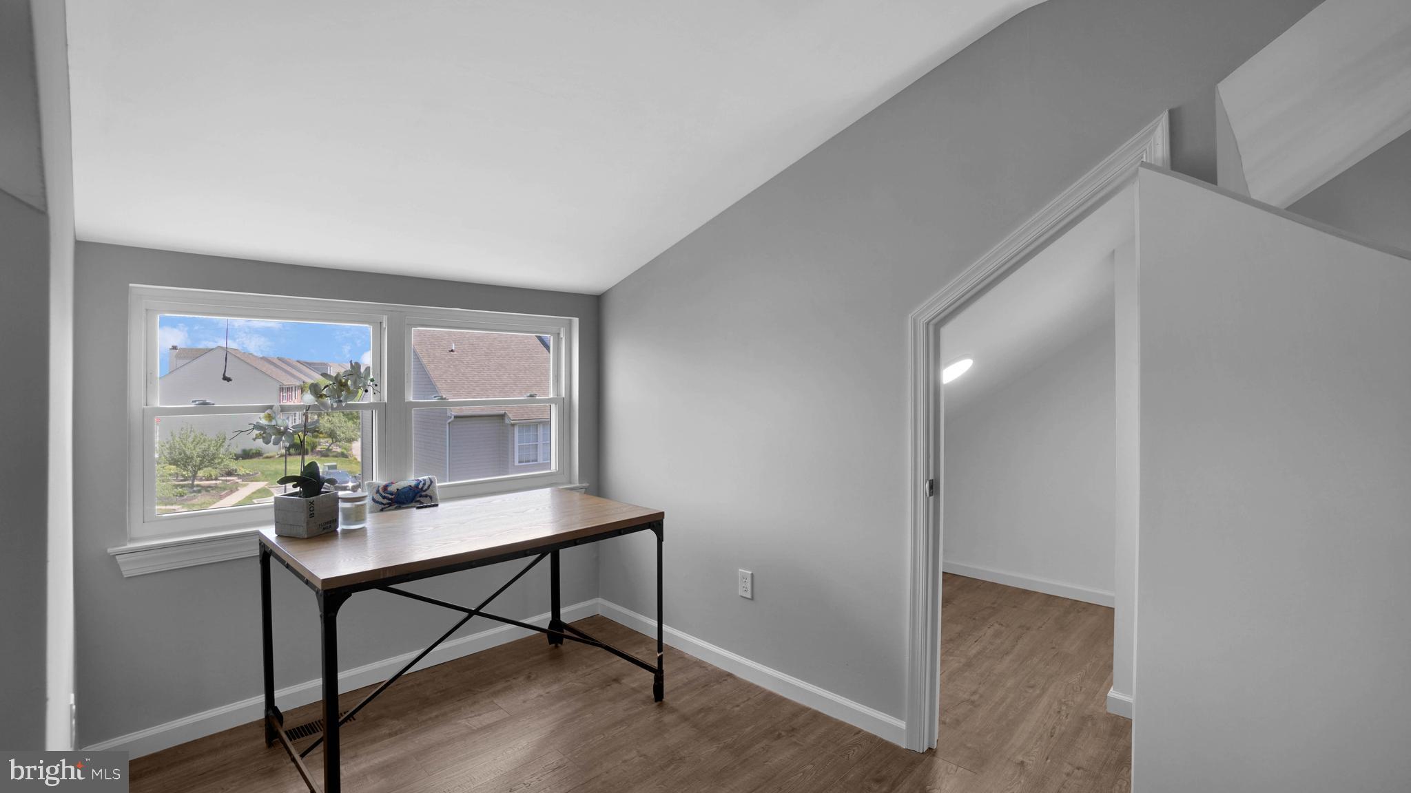 STONEY BEACH - Residential Lease