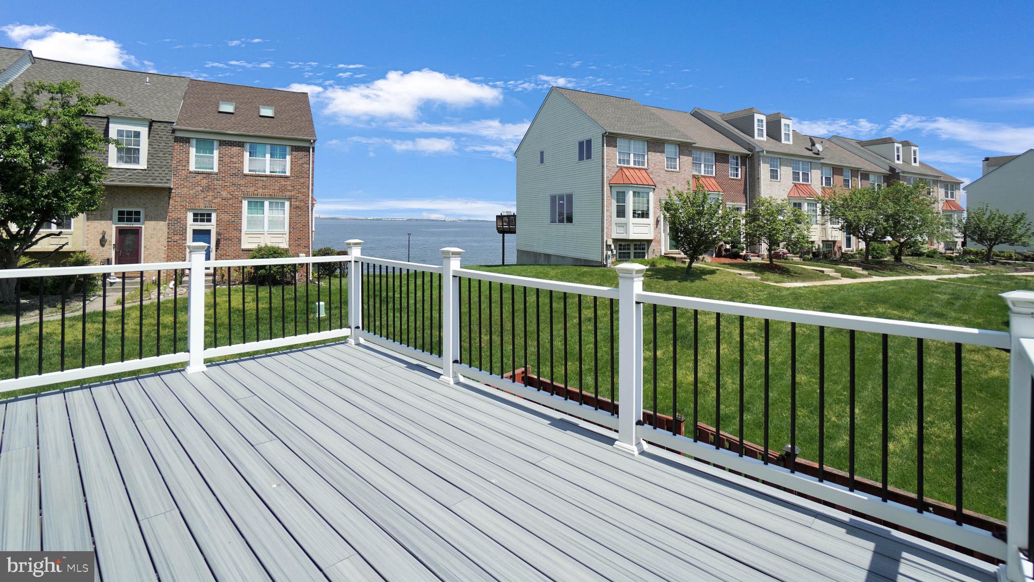 STONEY BEACH - Residential Lease