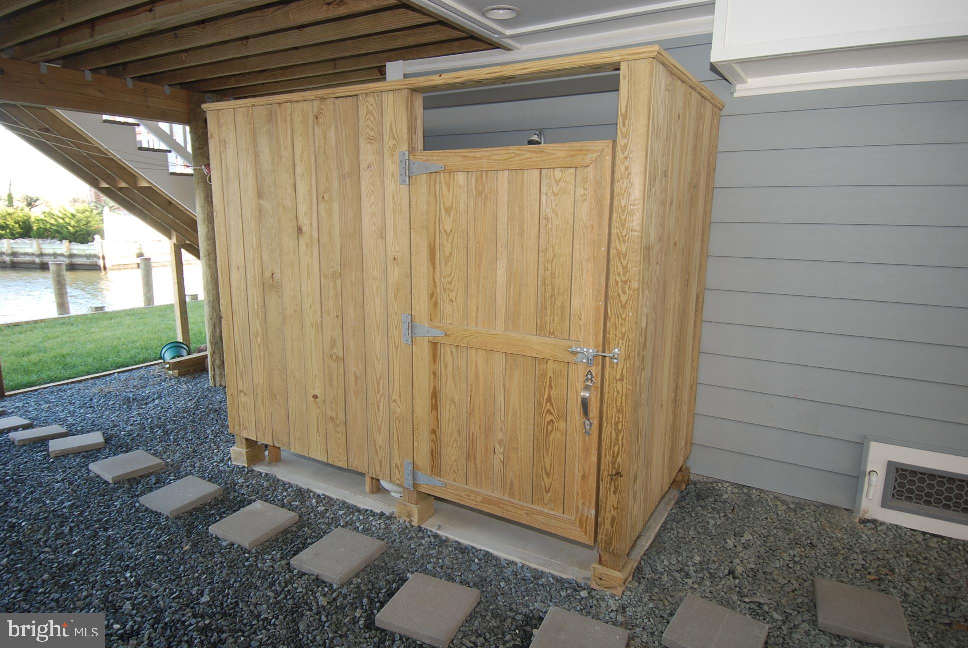 BAY VIEW PARK - Residential