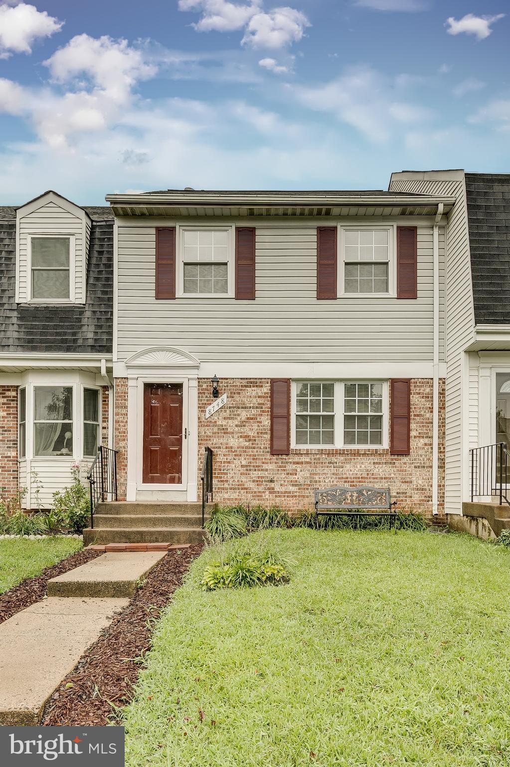 POINT OF WOODS - Residential Lease