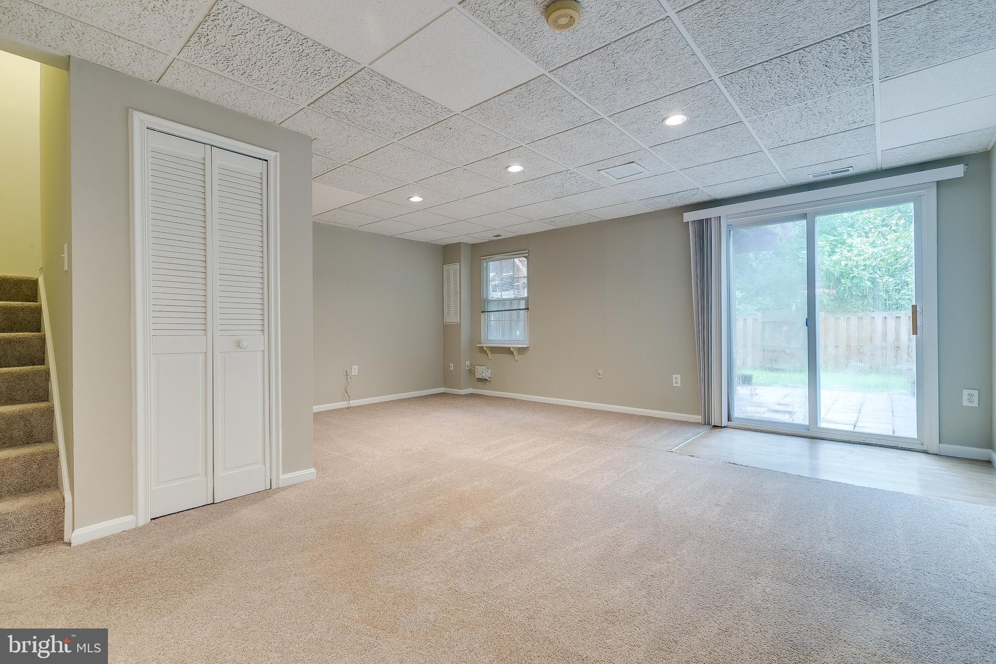 POINT OF WOODS - Residential Lease