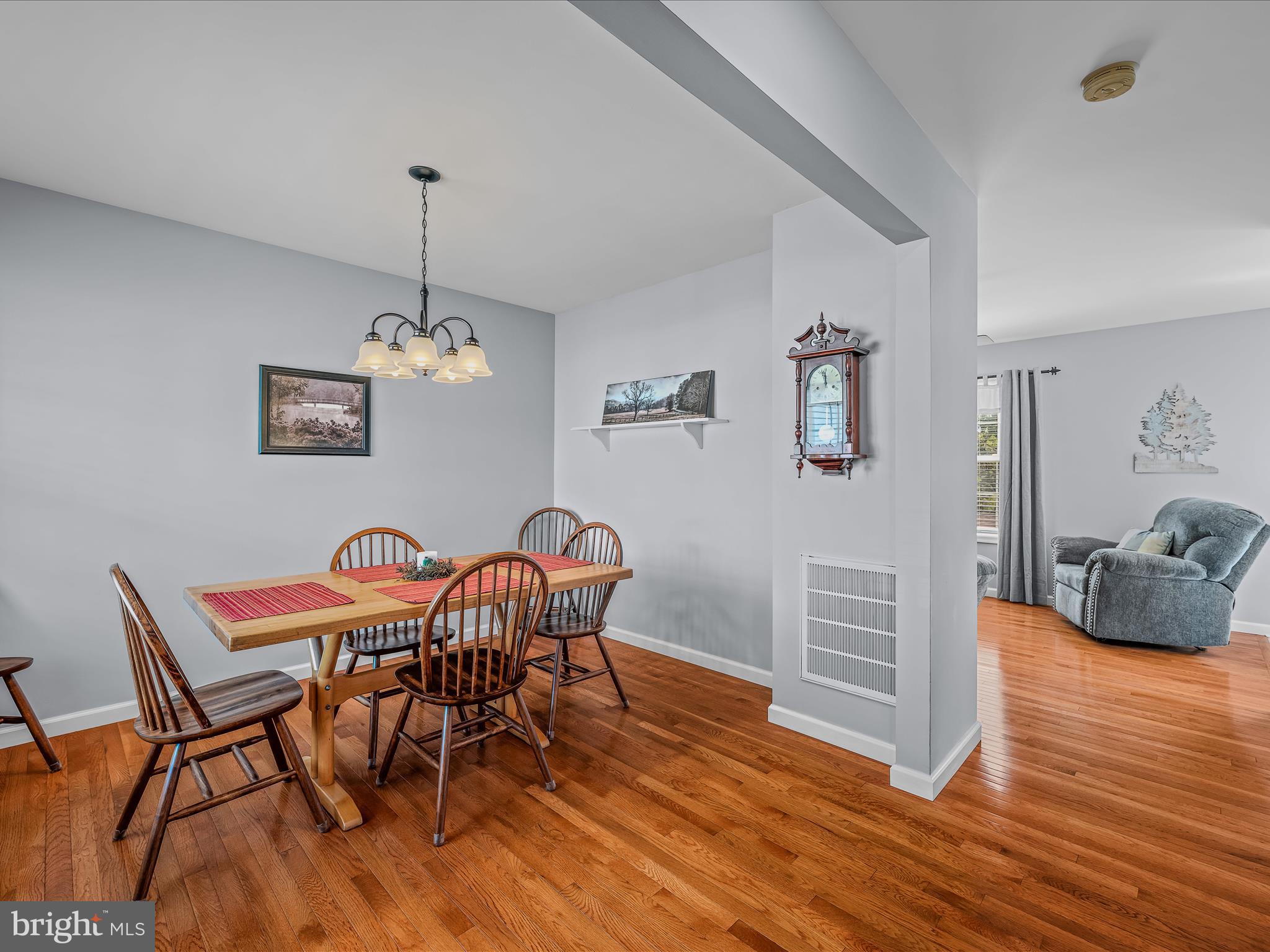 SPRINGFIELD VILLAGE - Residential