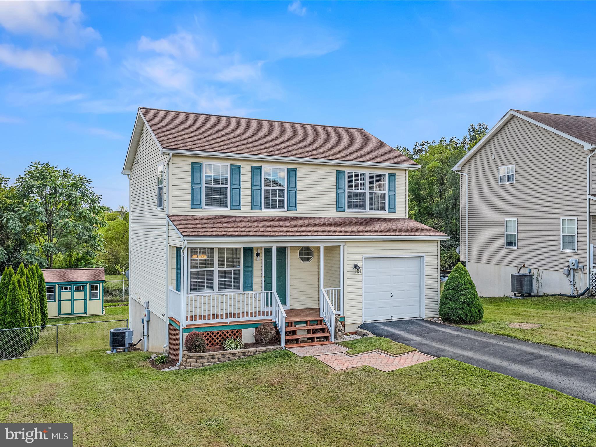 SPRINGFIELD VILLAGE - Residential