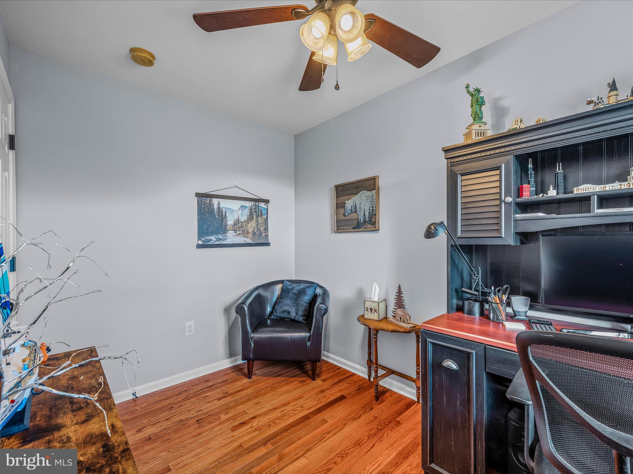 SPRINGFIELD VILLAGE - Residential