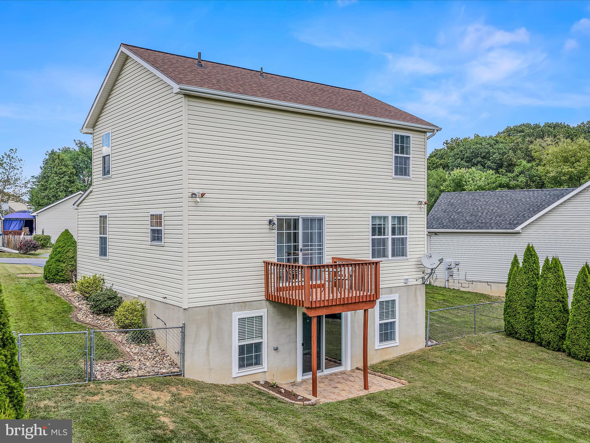 SPRINGFIELD VILLAGE - Residential