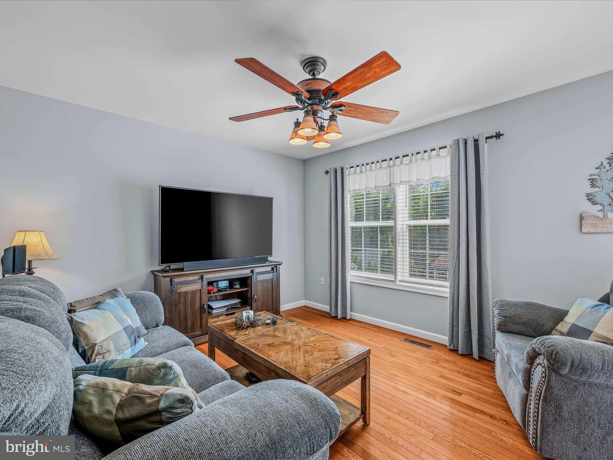 SPRINGFIELD VILLAGE - Residential