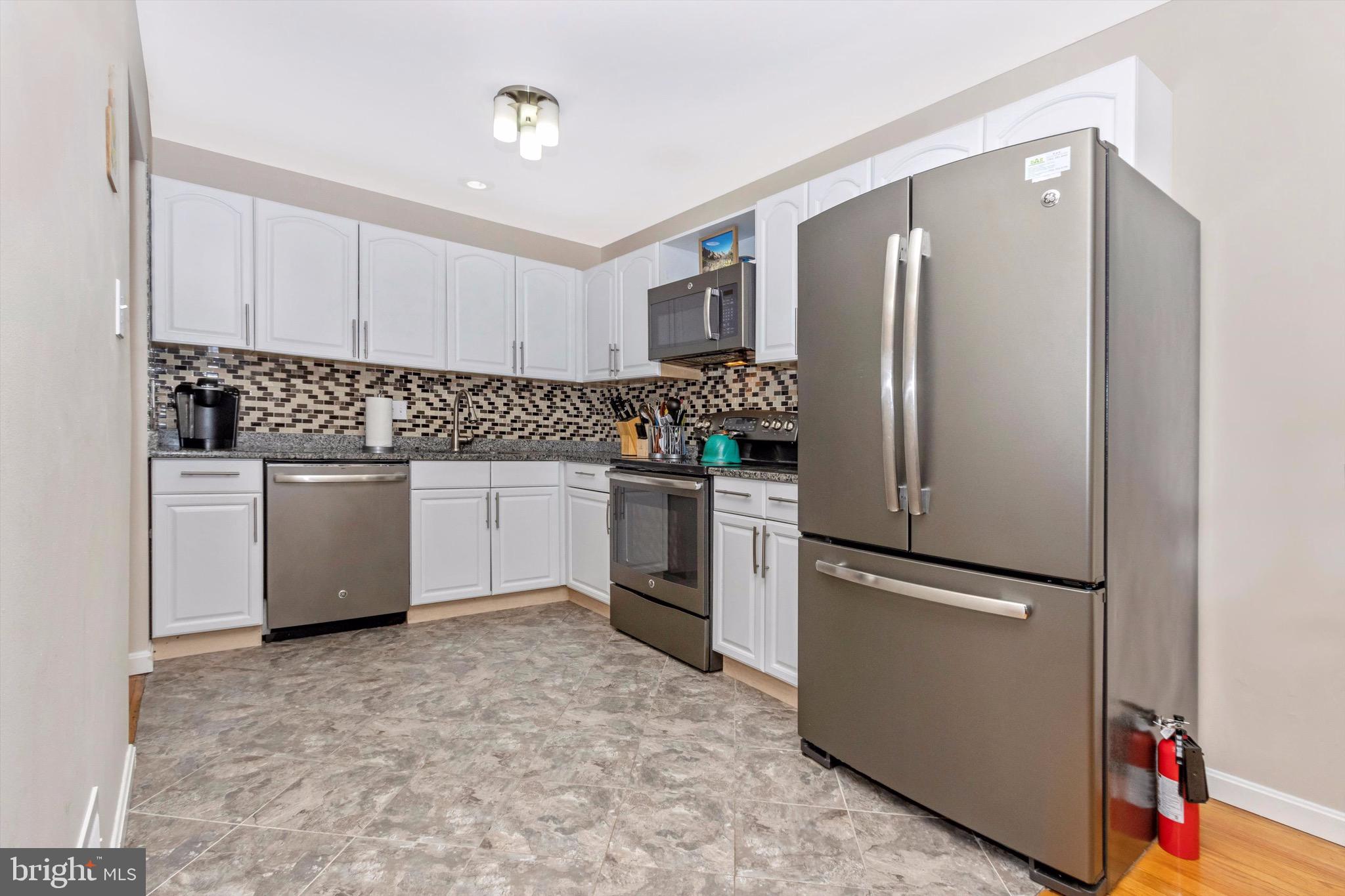 MILL CREEK - Residential