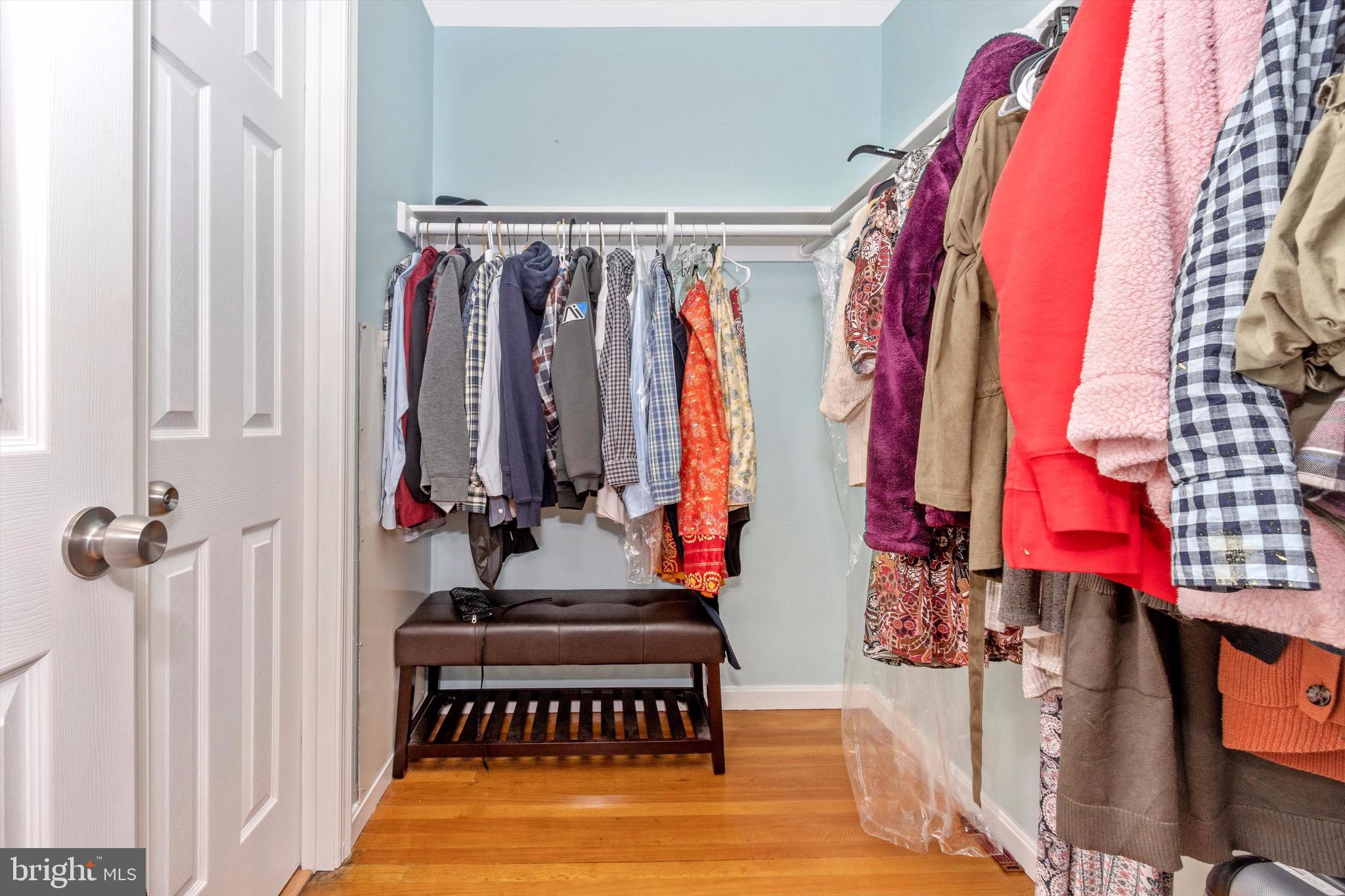 MILL CREEK - Residential