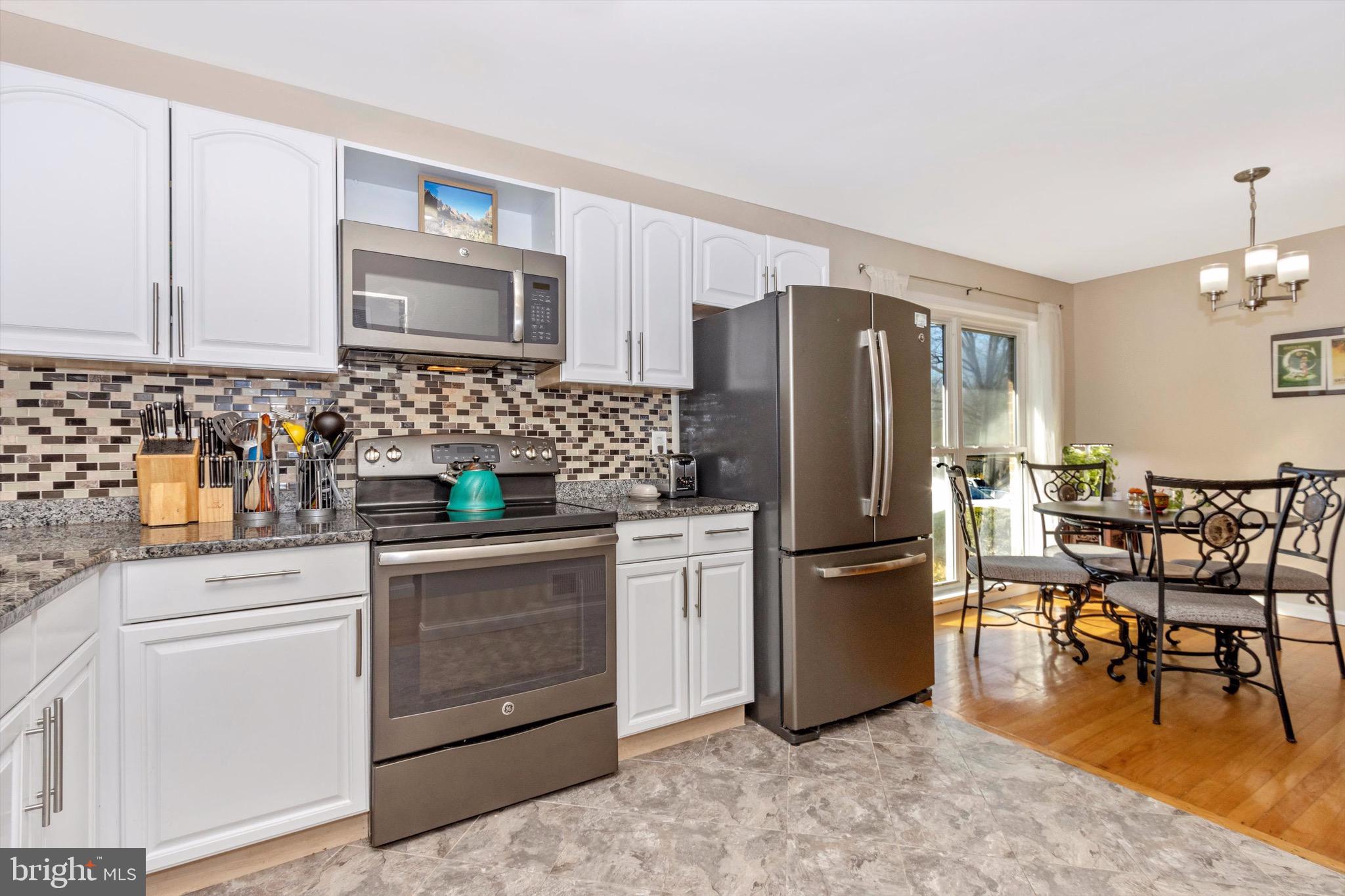 MILL CREEK - Residential