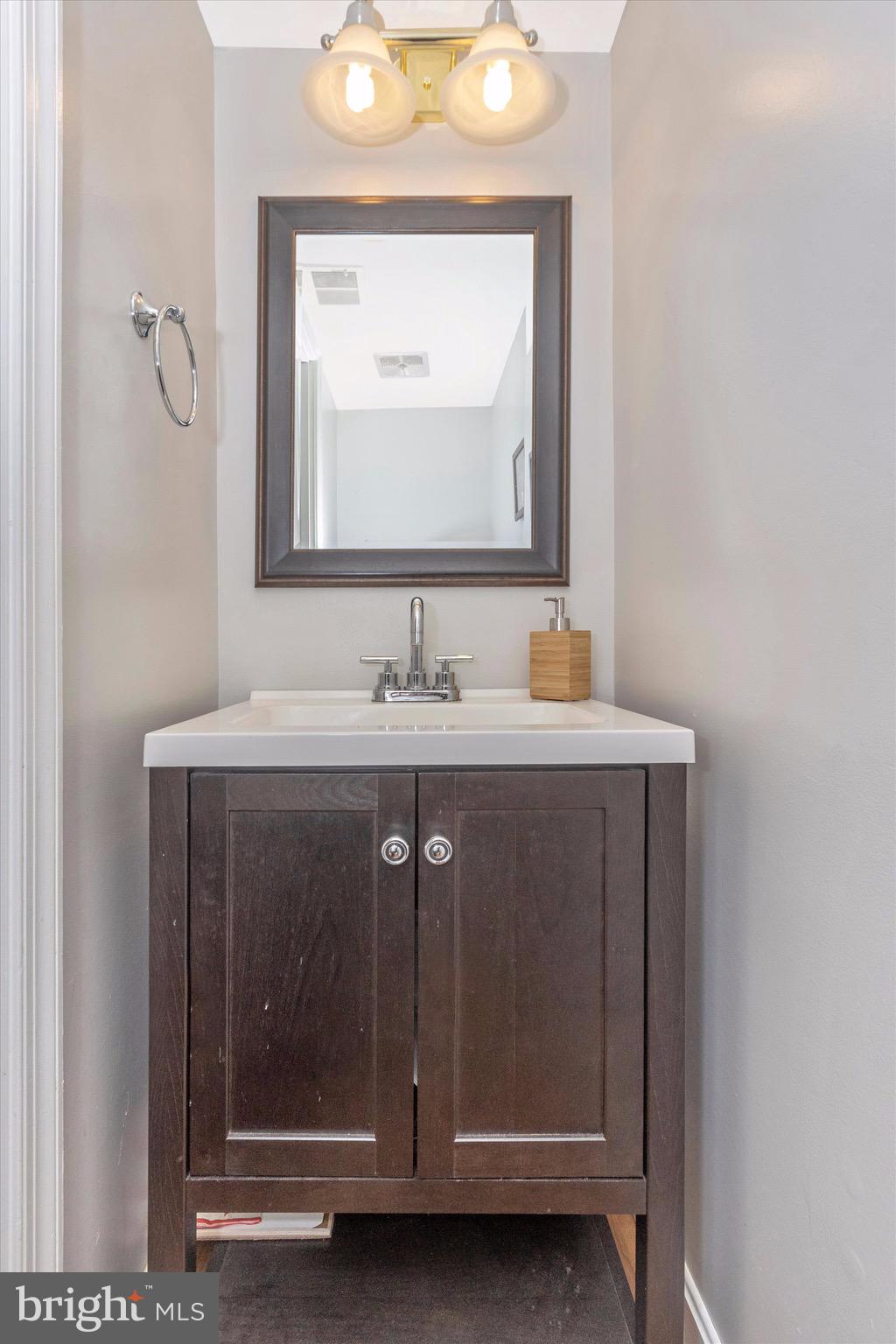 MILL CREEK - Residential