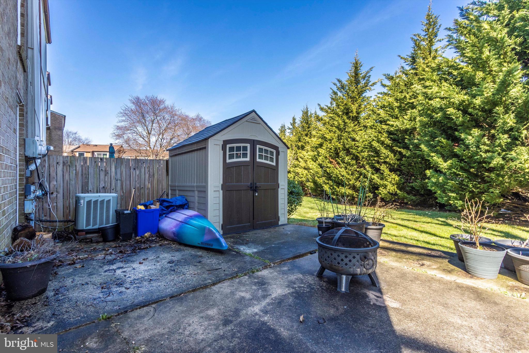 MILL CREEK - Residential