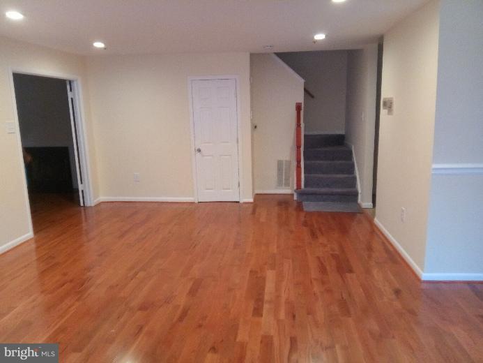 DEVON HILLS CONDO - Residential