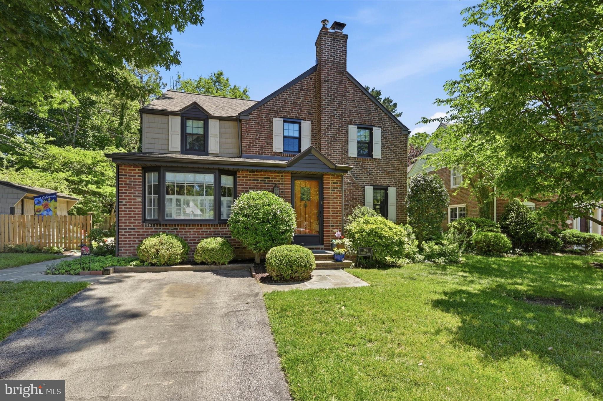 1259 ROSEMONT LANE