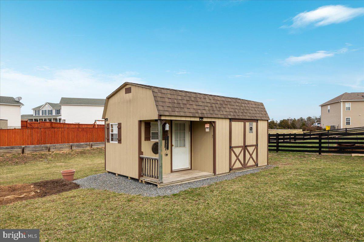 MORNING DOVE ESTATES - Residential