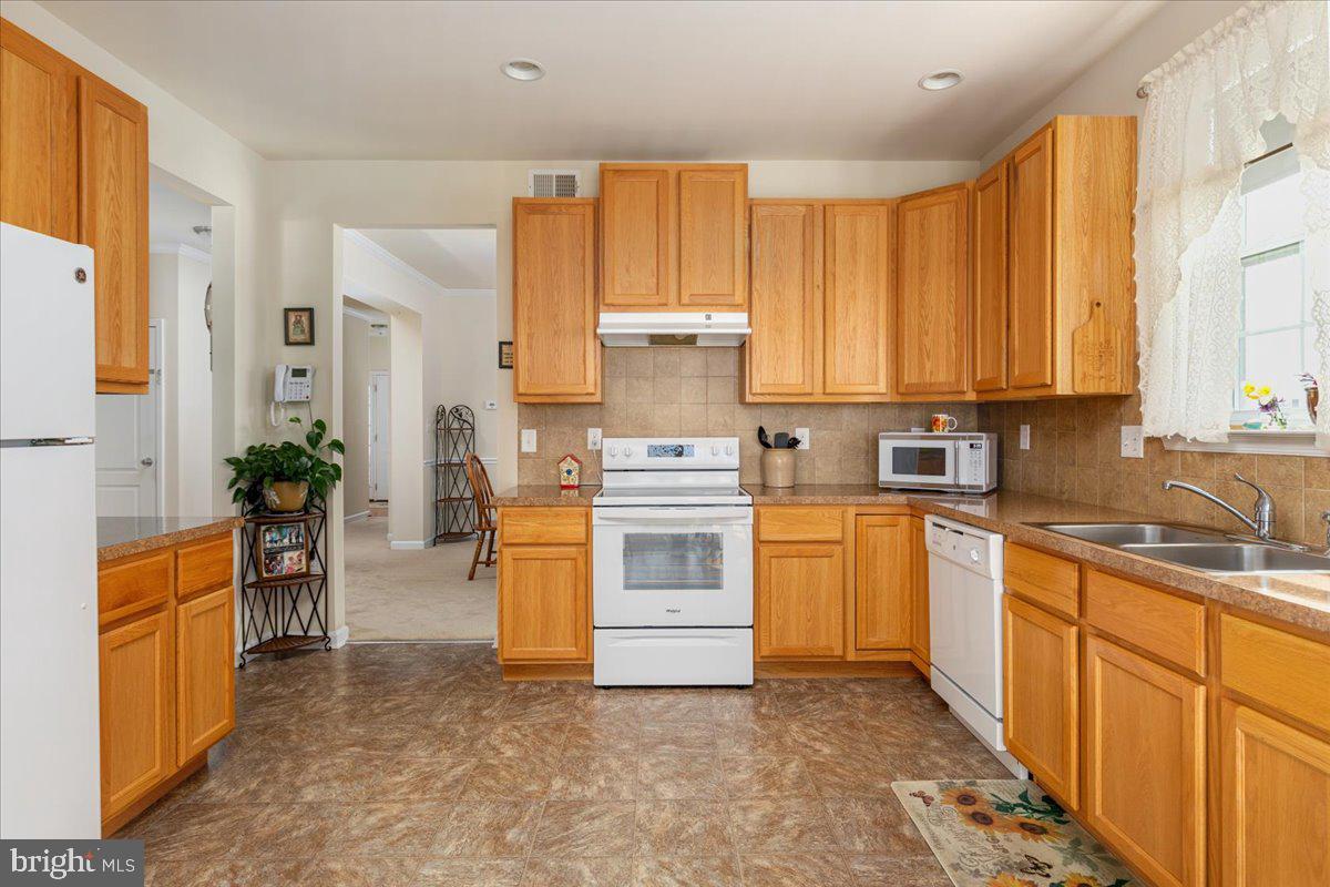 MORNING DOVE ESTATES - Residential