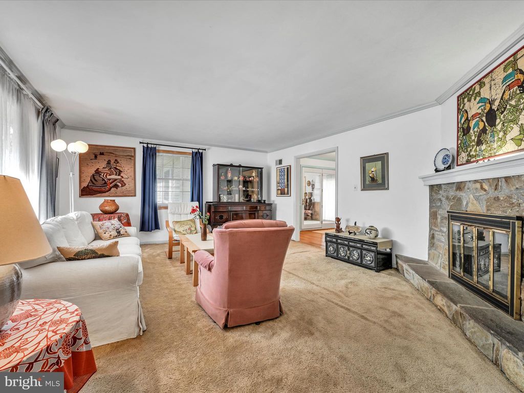 Photo of 52 Elm Court, Lancaster, PA 17603 (MLS # PALA2053062)