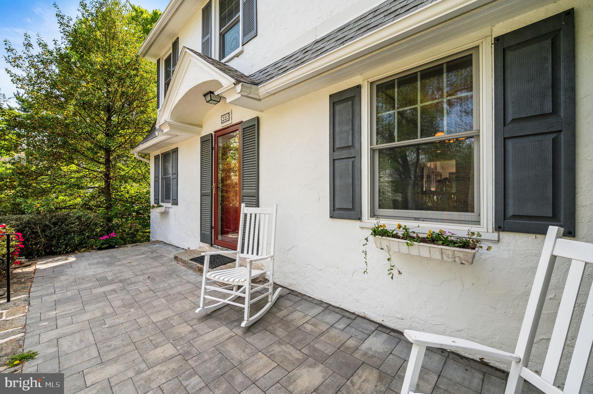 320 RIVERVIEW ROAD