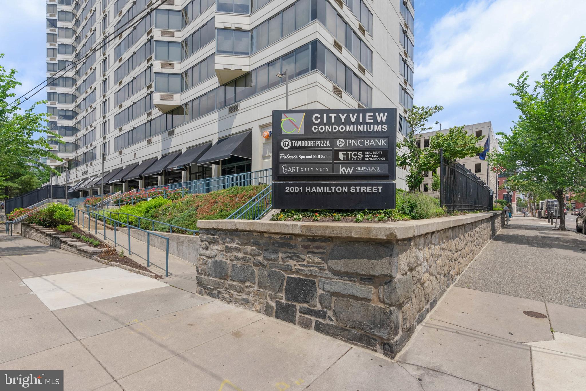 ART MUSEUM AREA - Residential