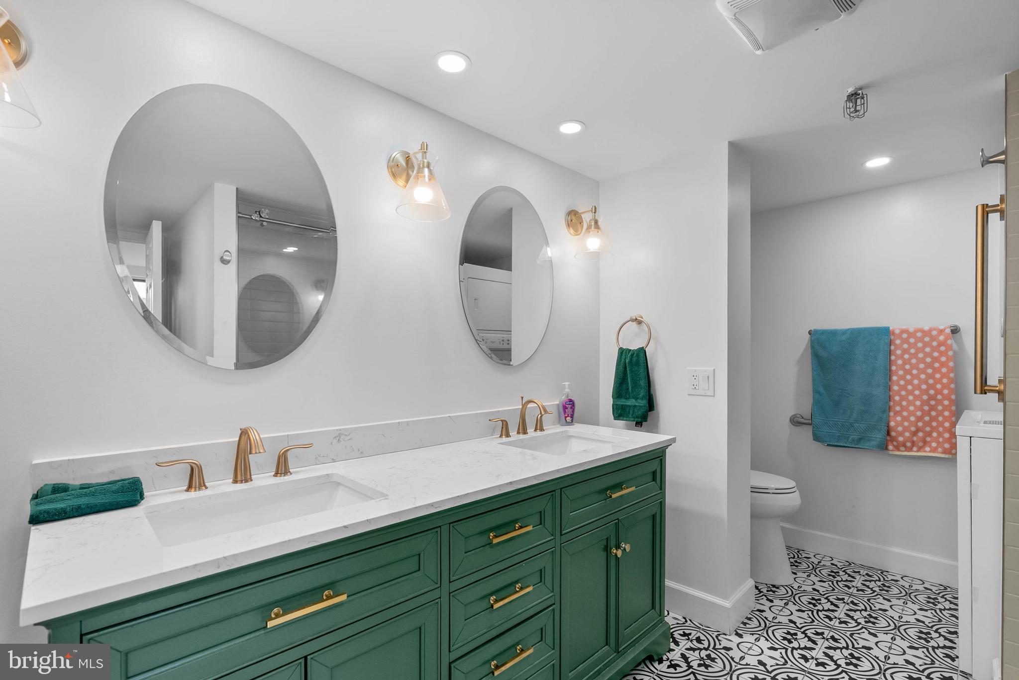 ART MUSEUM AREA - Residential