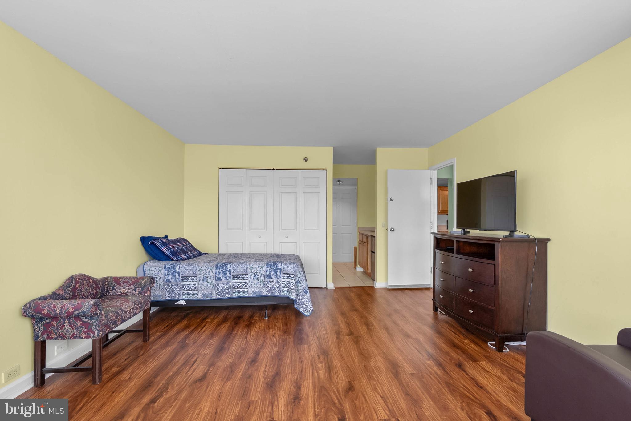 ART MUSEUM AREA - Residential