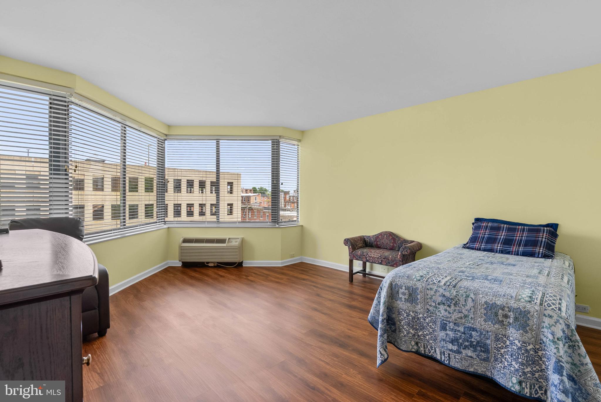 ART MUSEUM AREA - Residential