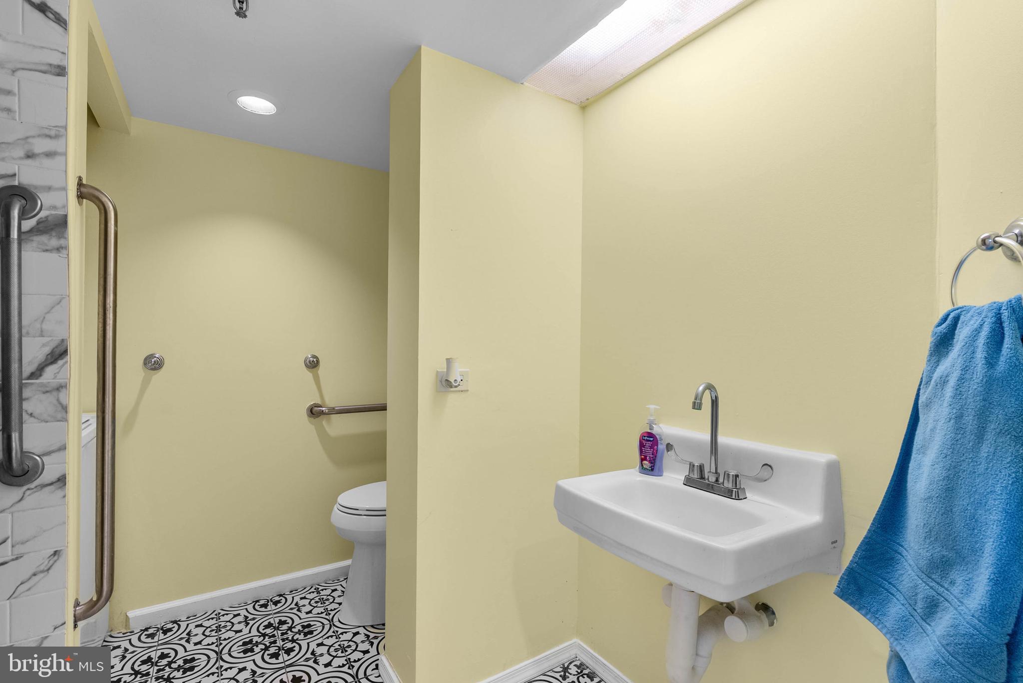 ART MUSEUM AREA - Residential