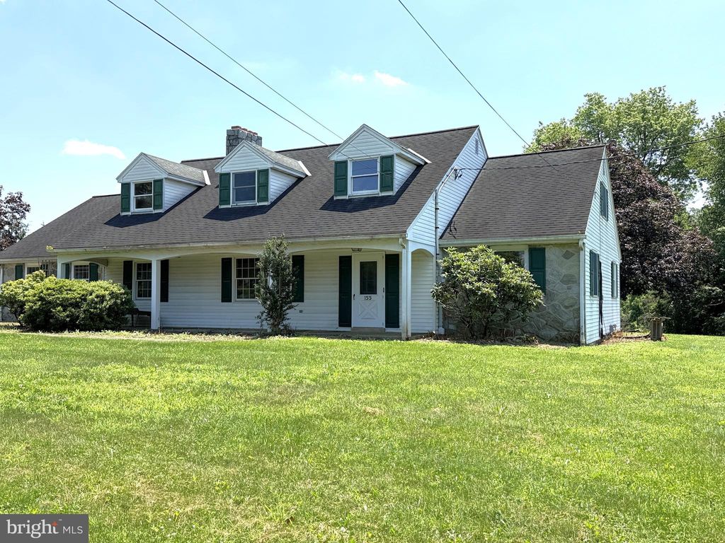 Photo of 155 3rd Street, AKRON, PA 17501 (MLS # PALA2075354)