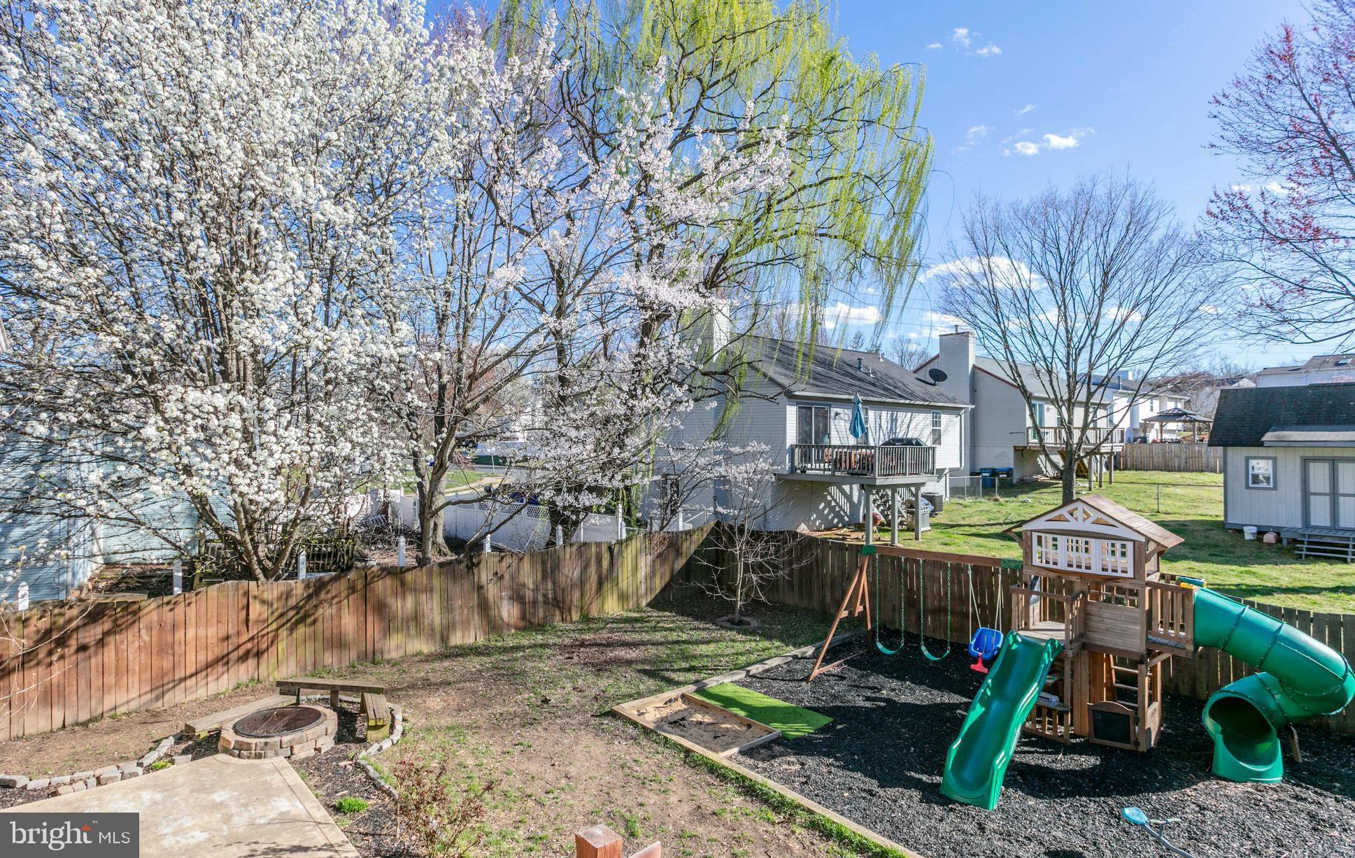 DALE CITY - Residential