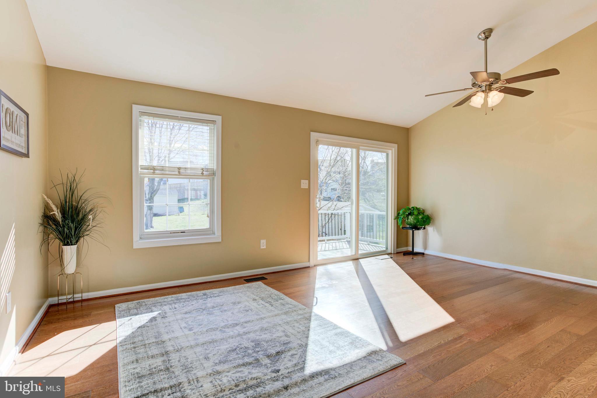 DALE CITY - Residential