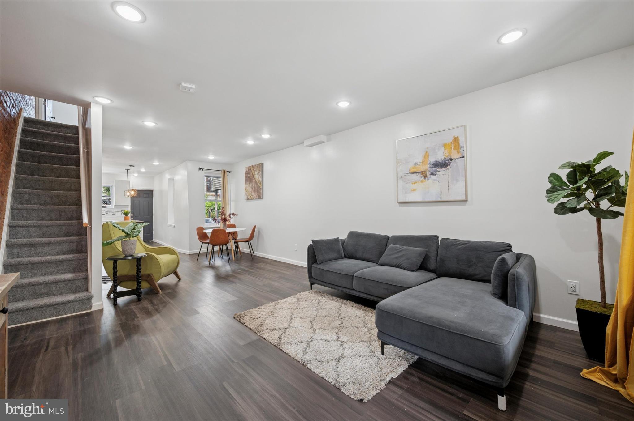 GERMANTOWN - Residential