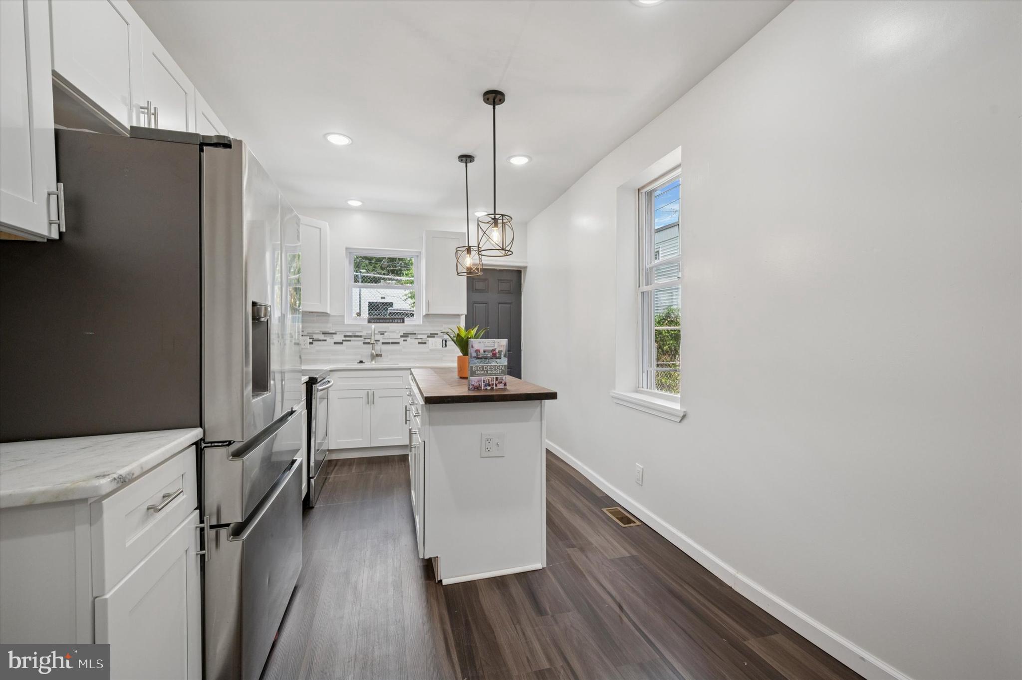 GERMANTOWN - Residential