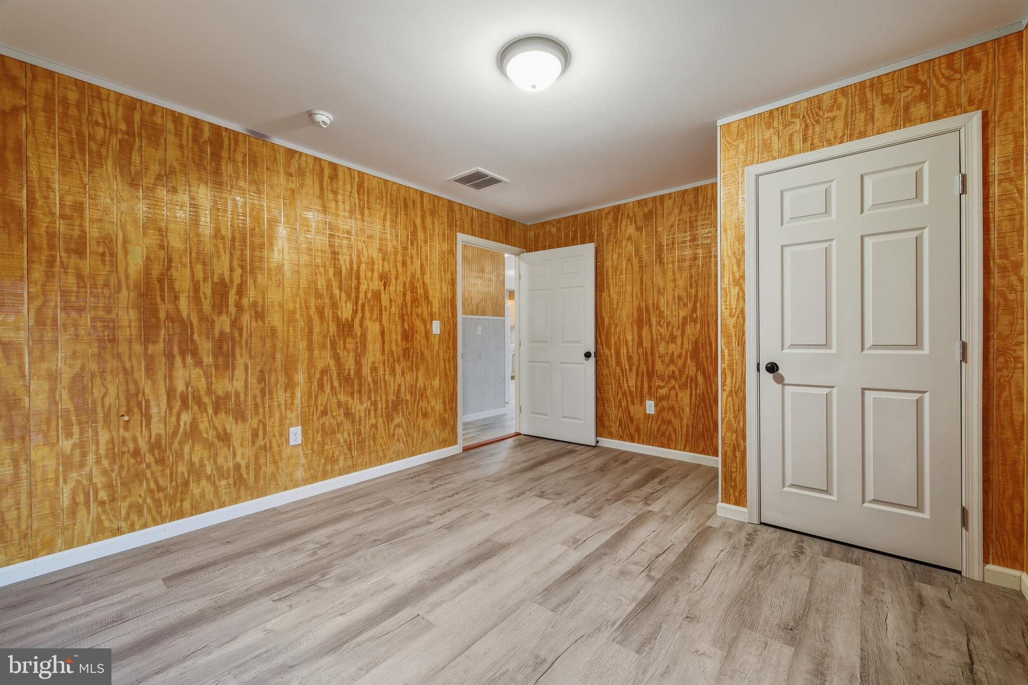 IDA PALMER - Residential