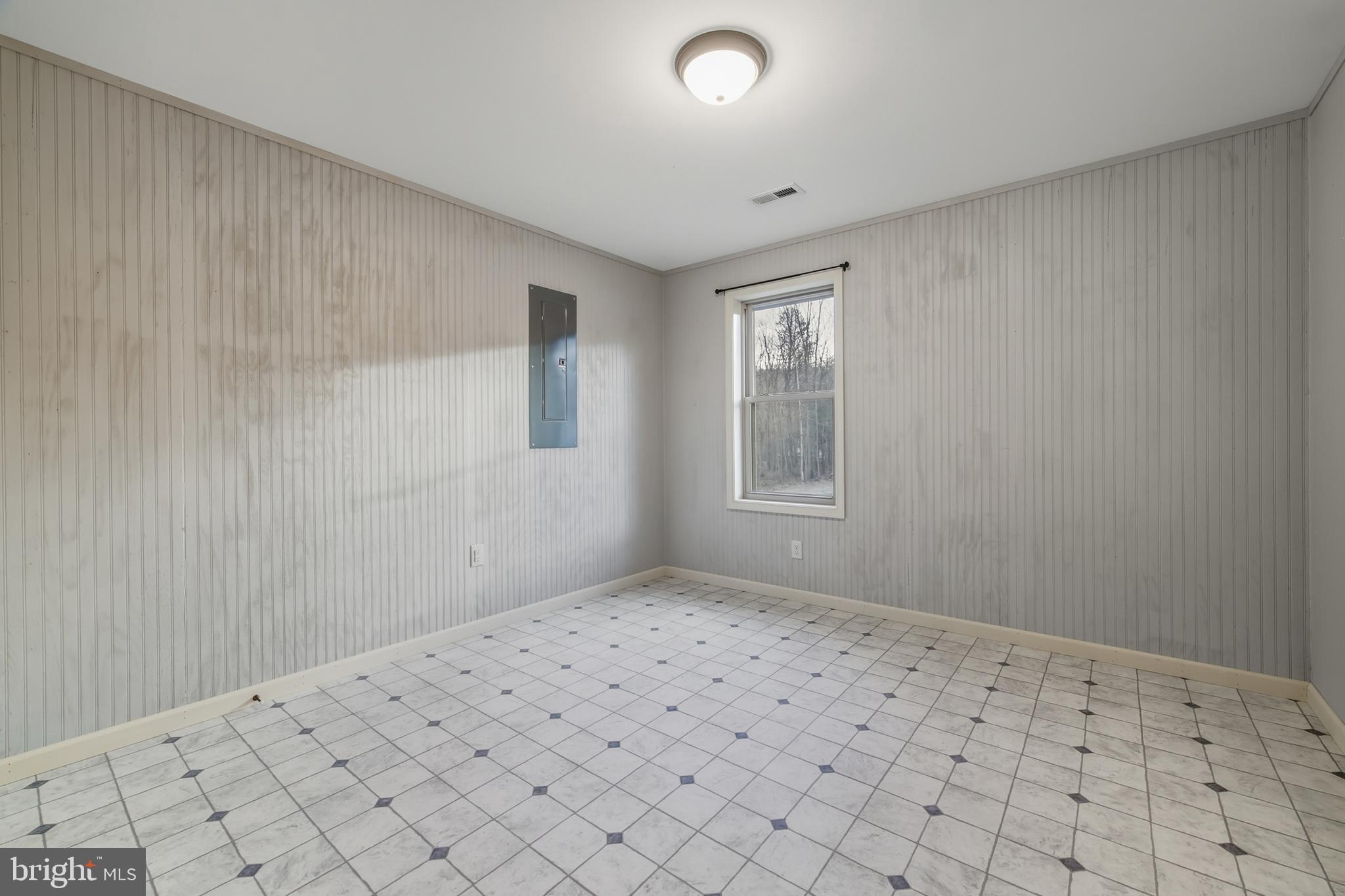 IDA PALMER - Residential