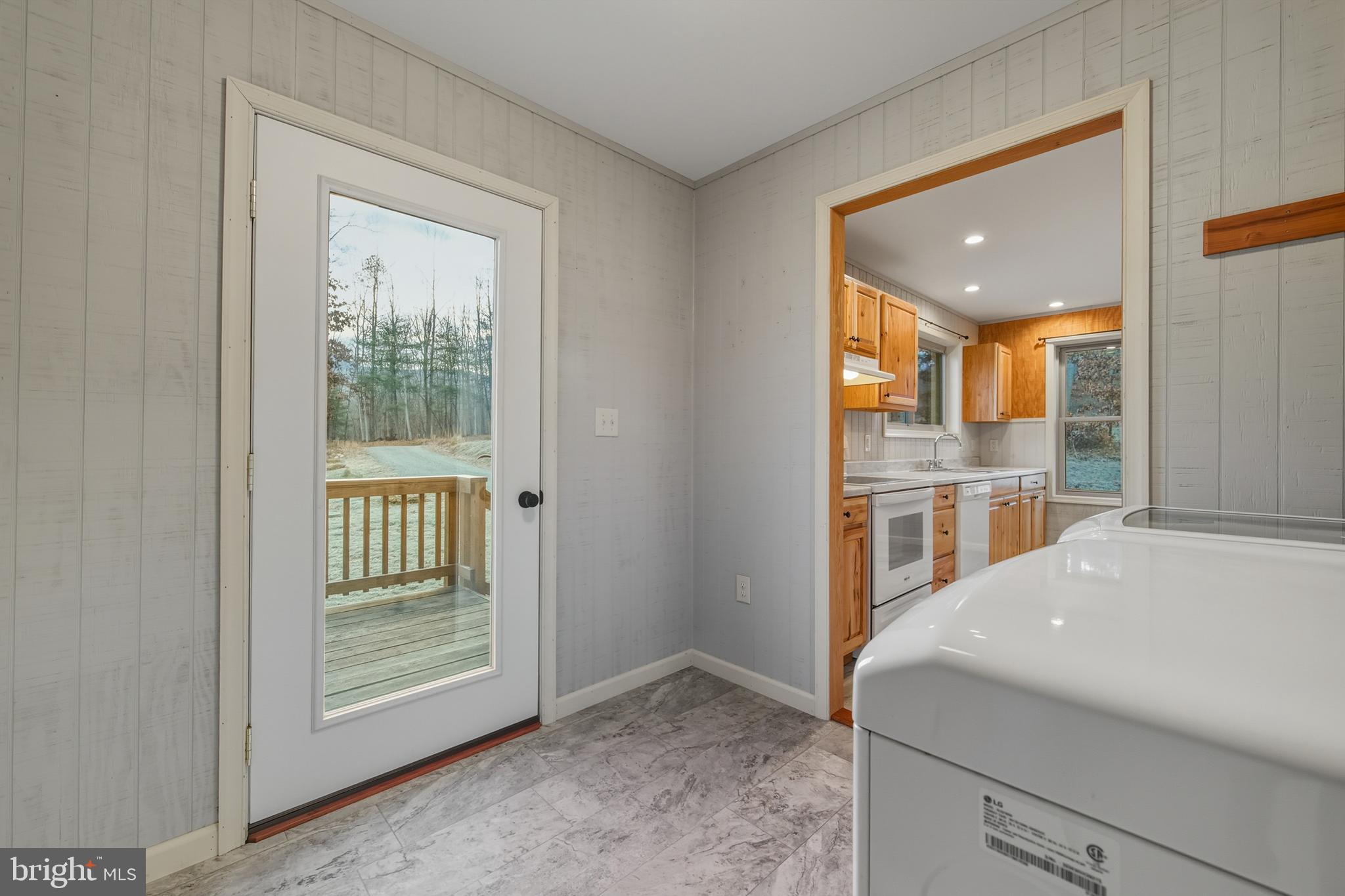 IDA PALMER - Residential