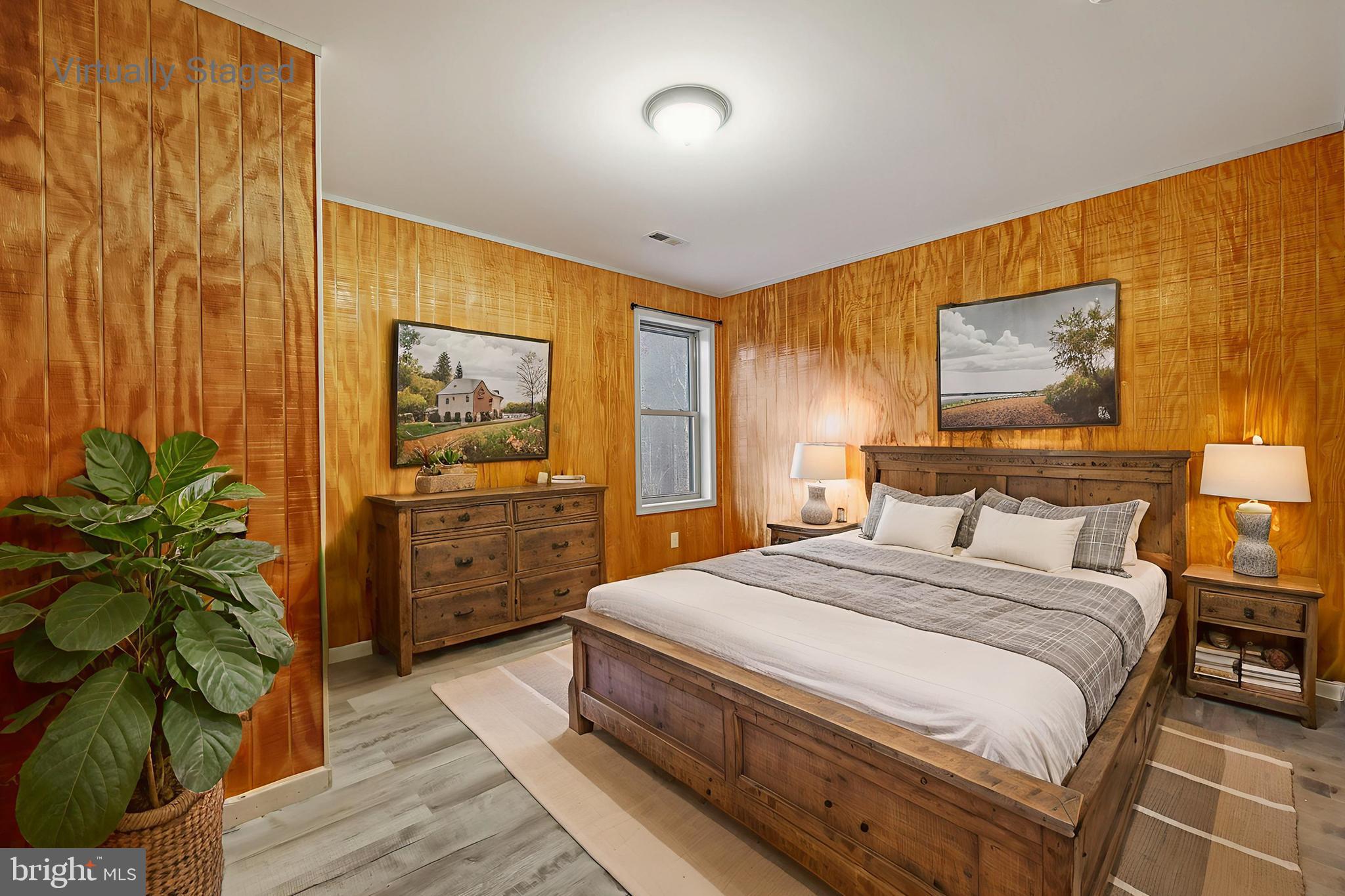 IDA PALMER - Residential