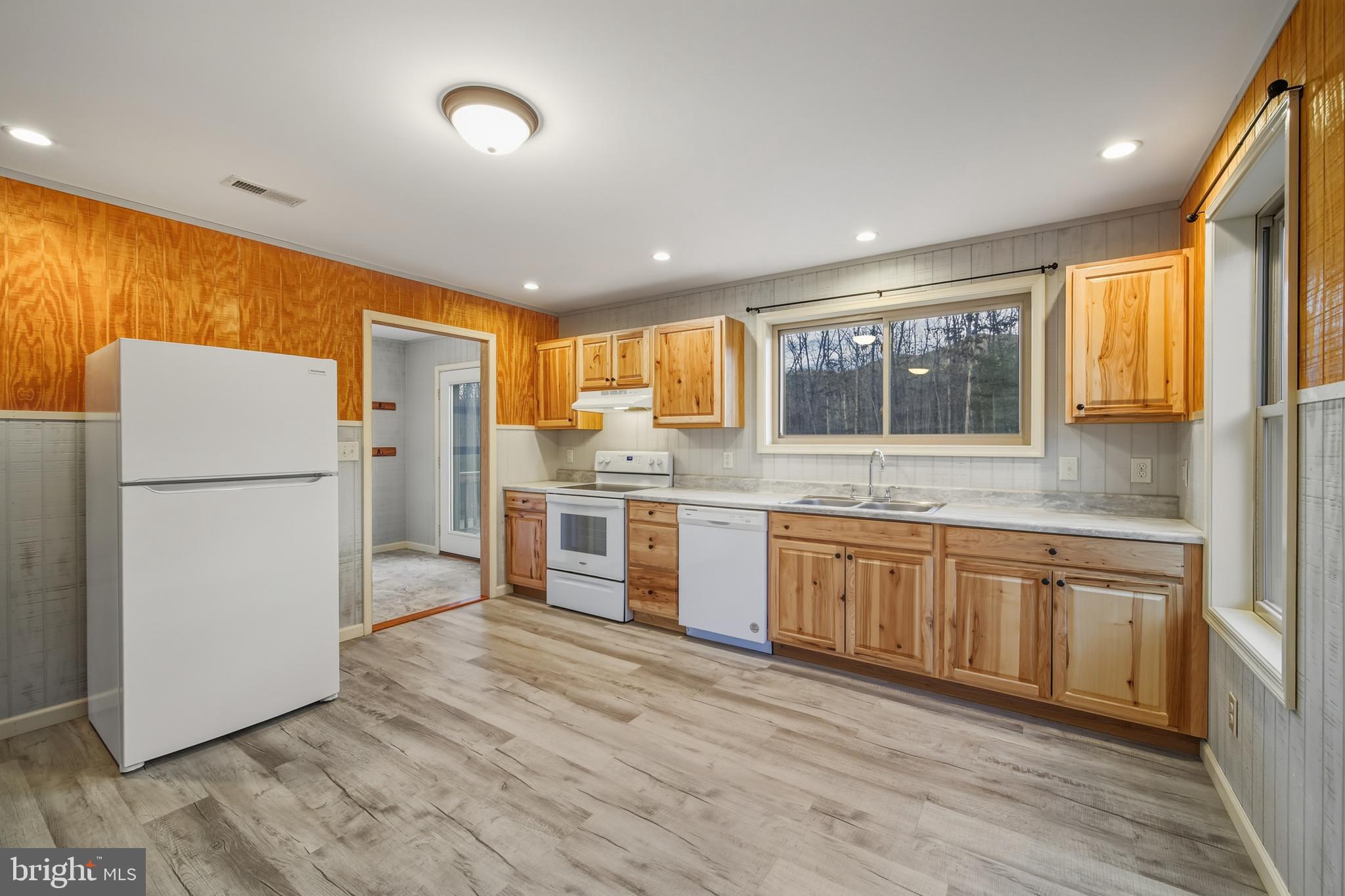 IDA PALMER - Residential