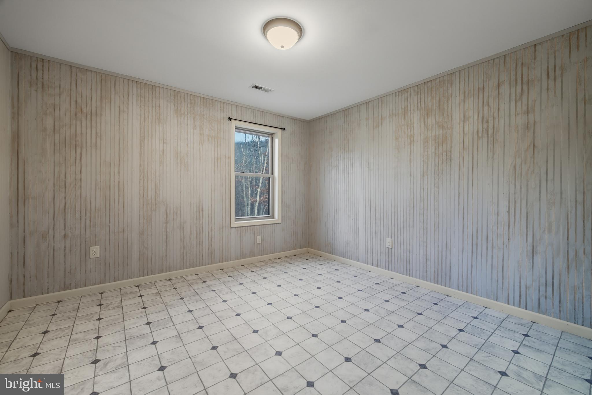 IDA PALMER - Residential