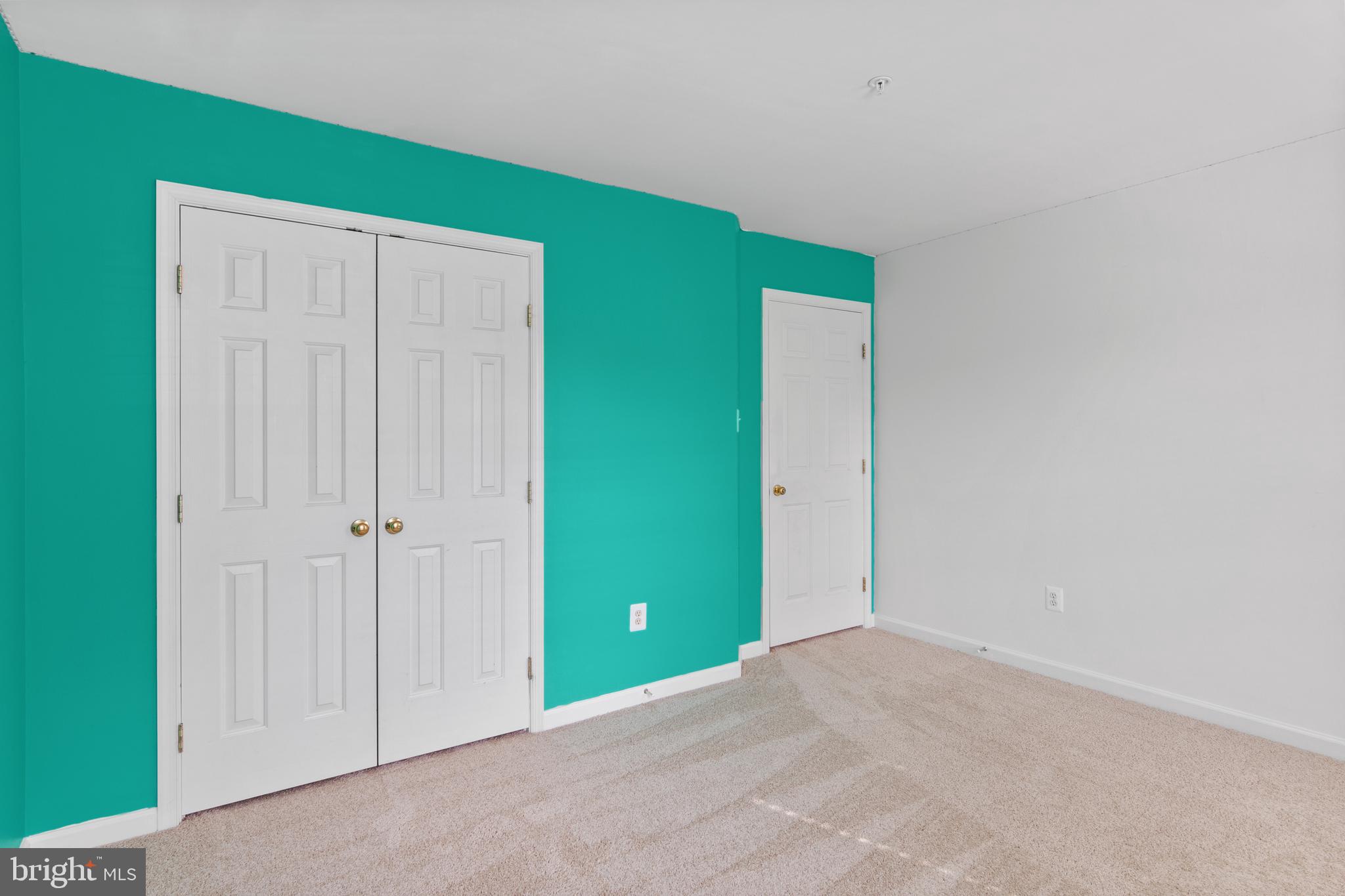 WOODYARD ESTATES - Residential