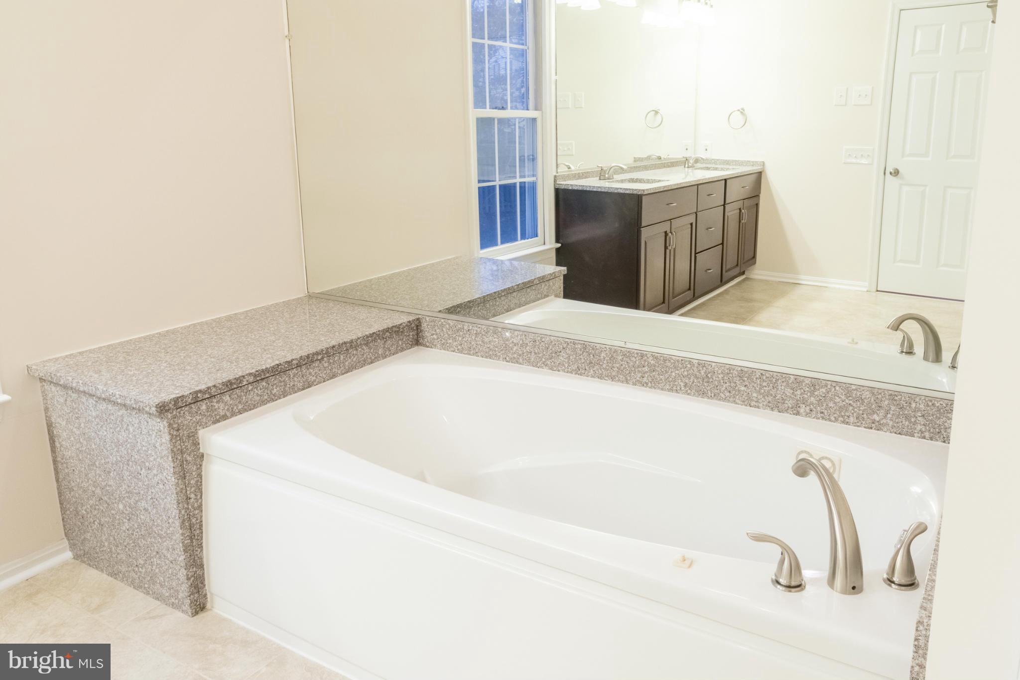 WOODBRIDGE PLAT 7 PLAT O - Residential