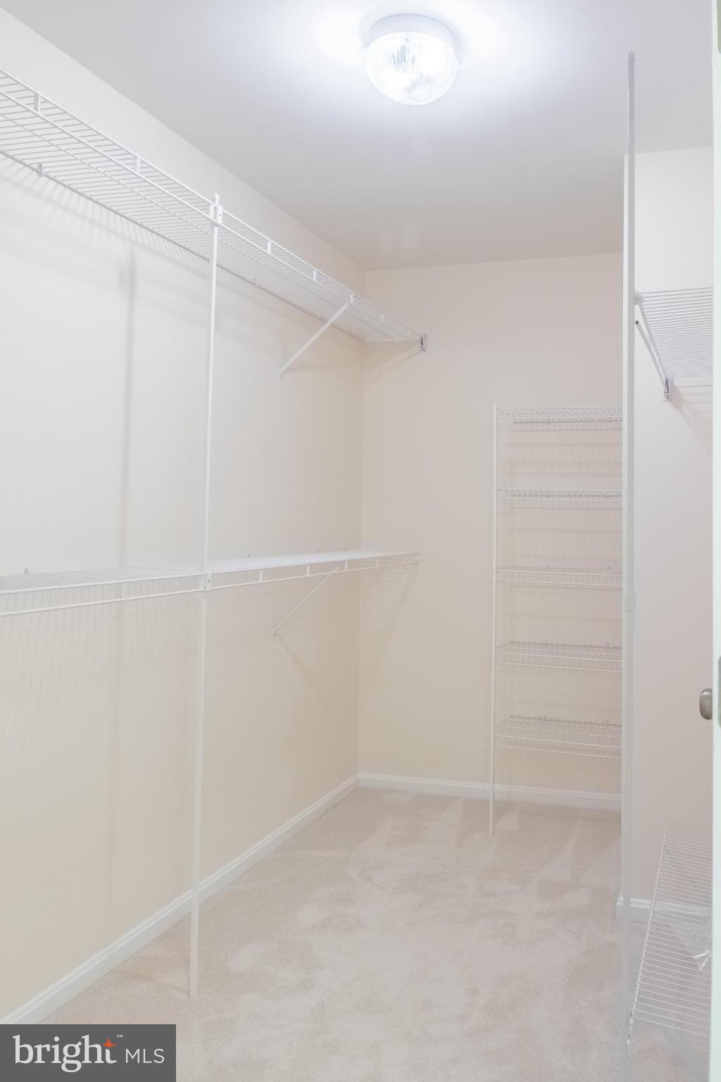 WOODBRIDGE PLAT 7 PLAT O - Residential