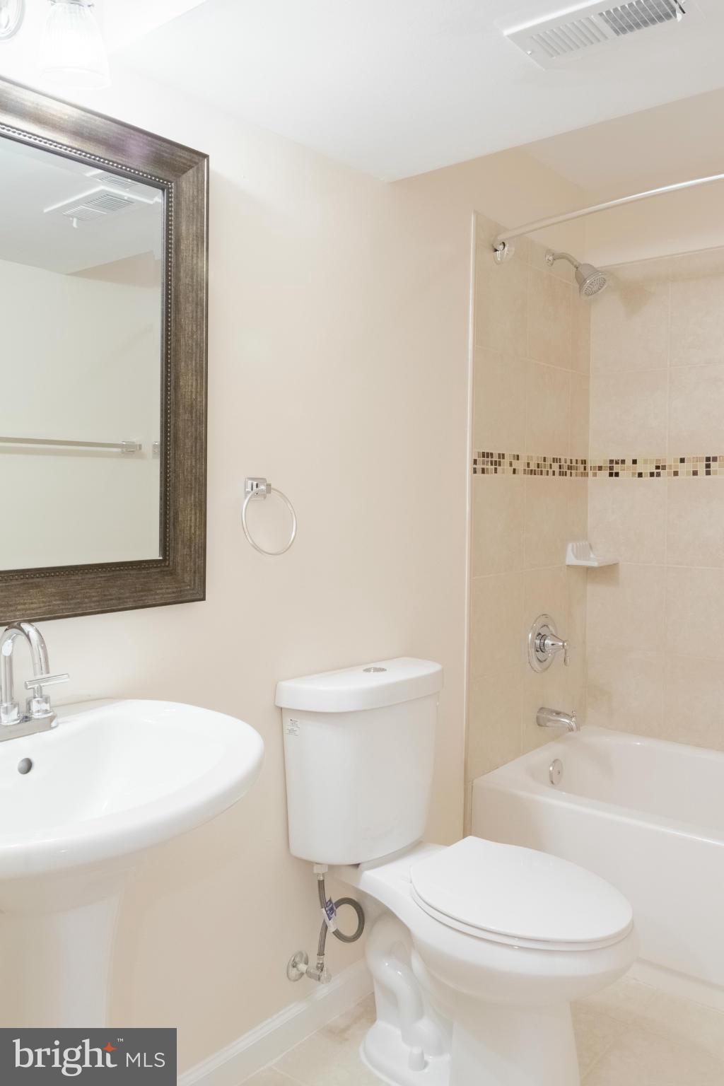 WOODBRIDGE PLAT 7 PLAT O - Residential