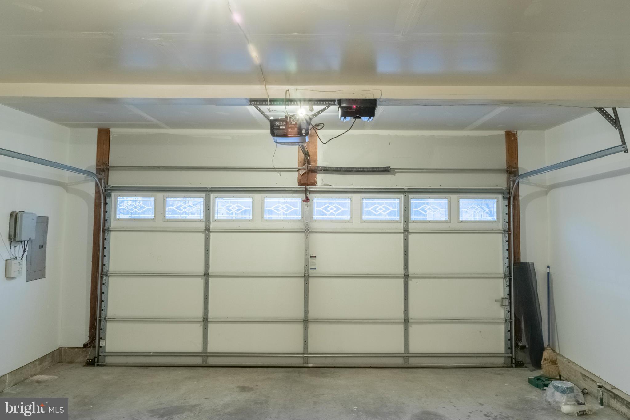 WOODBRIDGE PLAT 7 PLAT O - Residential