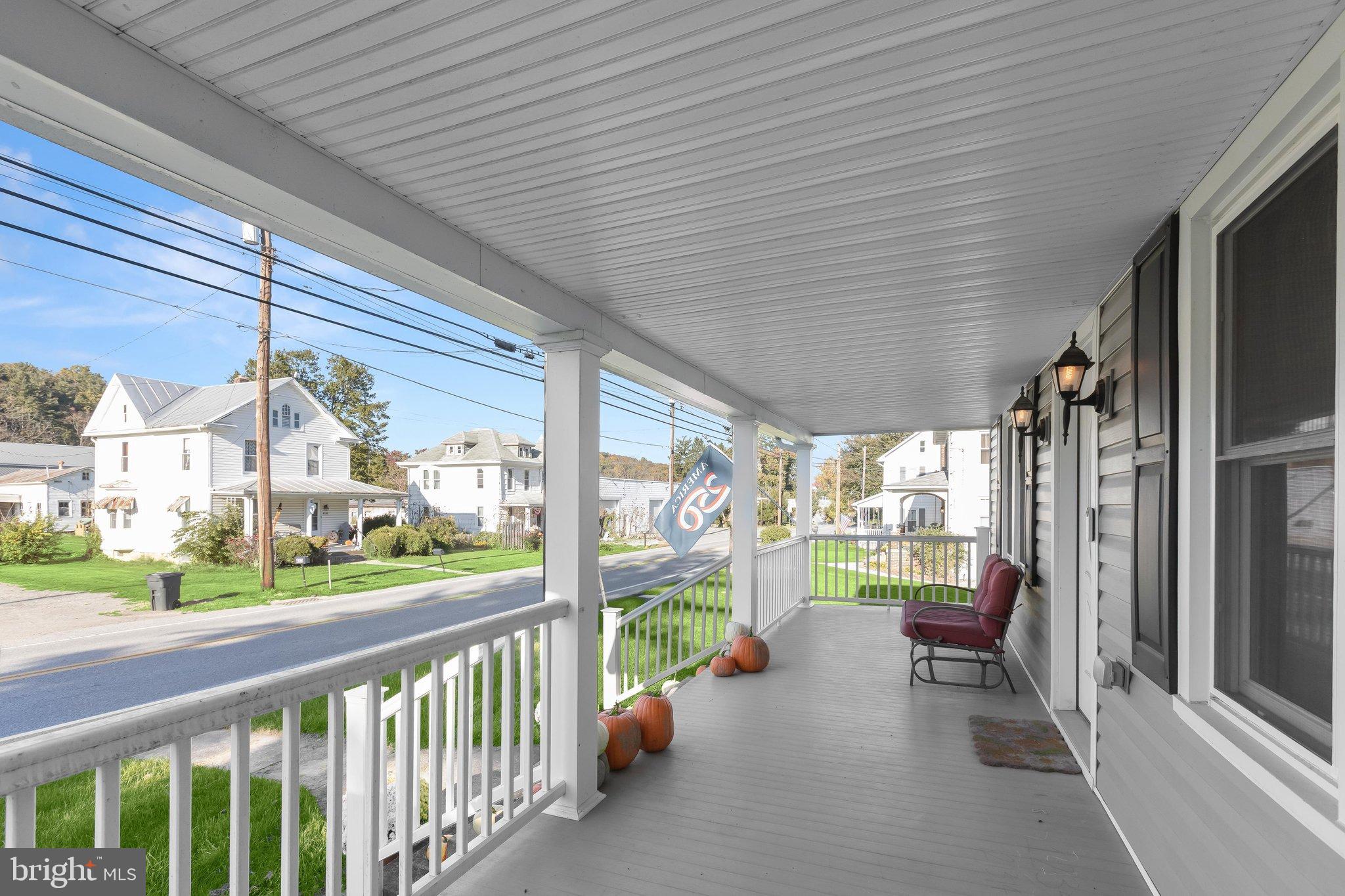 4121 MAIN STREET