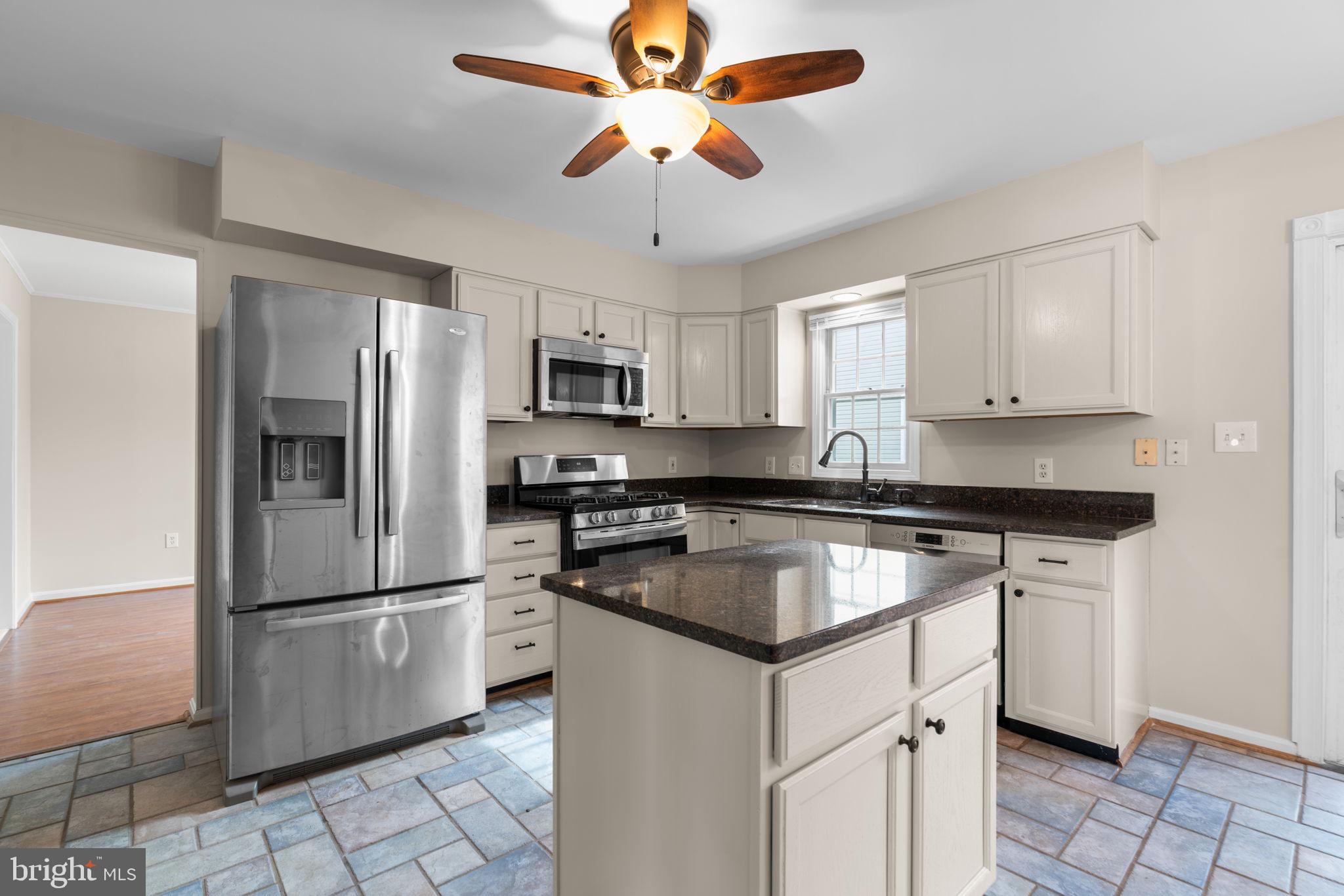 NOTTINGHAM VILLAGE - Residential